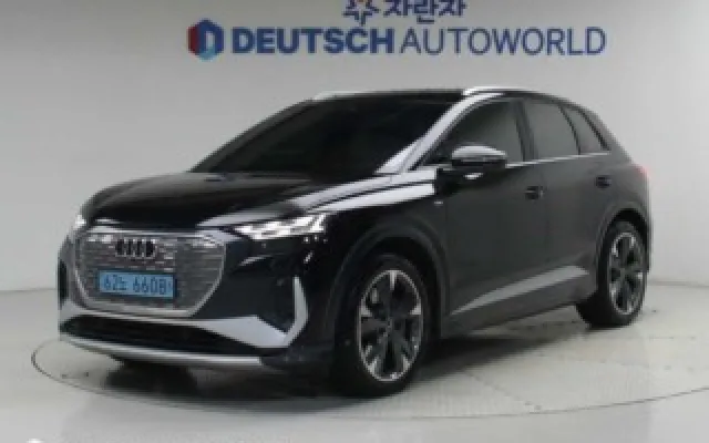 아우디 Q4 2024/02 46,759km